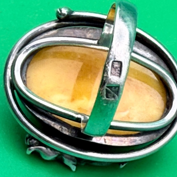 Egg Yolk Amber Set - Picture 8 of 13